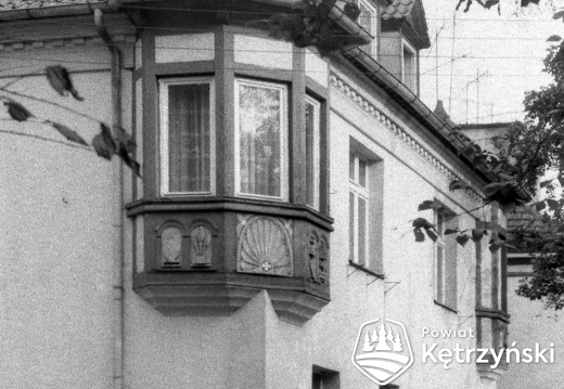 Fragment elewacji frontowej domu przy ul. Daszyńskiego 14 – 1978r.    
