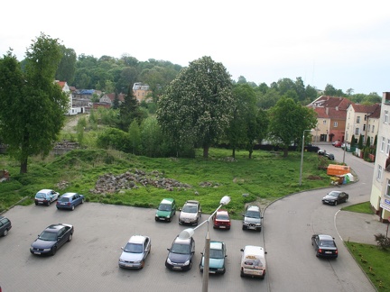 Parking przy ul. Kaszubskiej, widok z okna hotelu "Koch" - 20.05.2015r.
