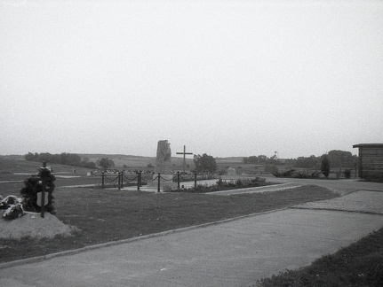 Nowa Wieś Kętrzyńska, teren nowego cmentarza (otwarty 8 listopada 1990r.) - 4.10.1998r.