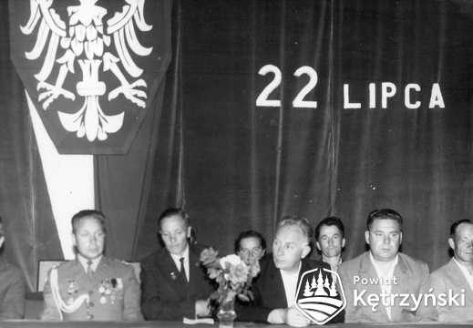 Korsze, akademia z okazji 22 lipca, w okresie PRL-u było to święto państwowe - koniec lat 60. XX w.