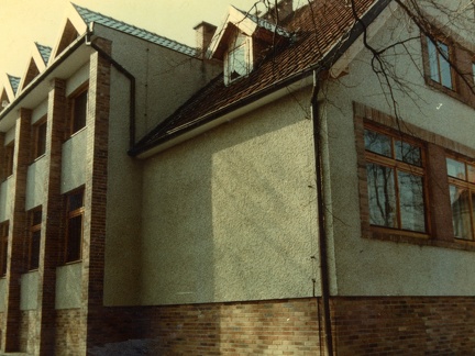 Korsze, nowo wybudowany dom katechetyczny - 22.11.1987r.