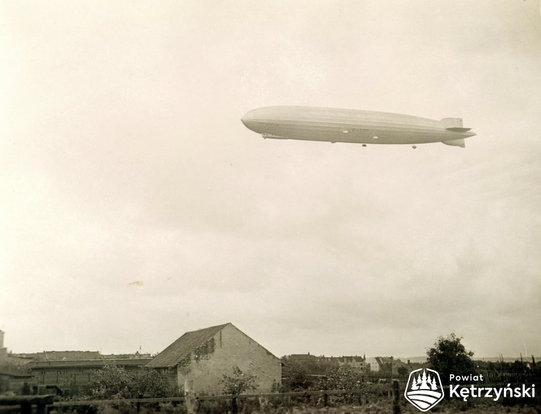 Zeppelin nad Rastenburgiem.jpg